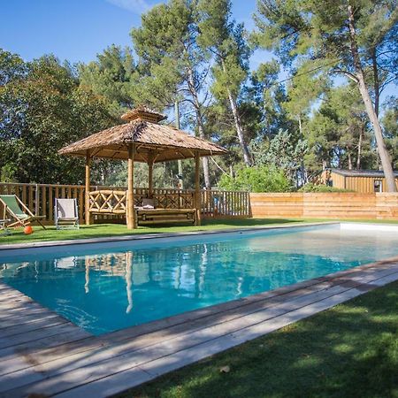 Camping du Garlaban Aubagne Bagian luar foto
