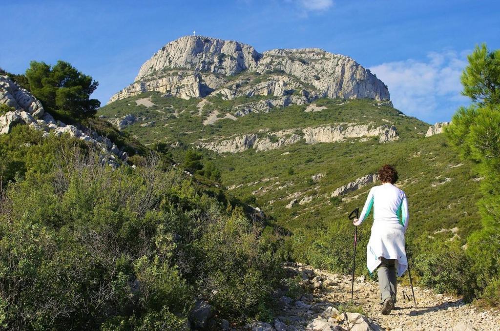 Camping du Garlaban Aubagne Bagian luar foto
